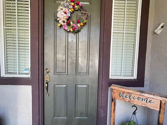 3rd image of 13537 Gold Medal Ave