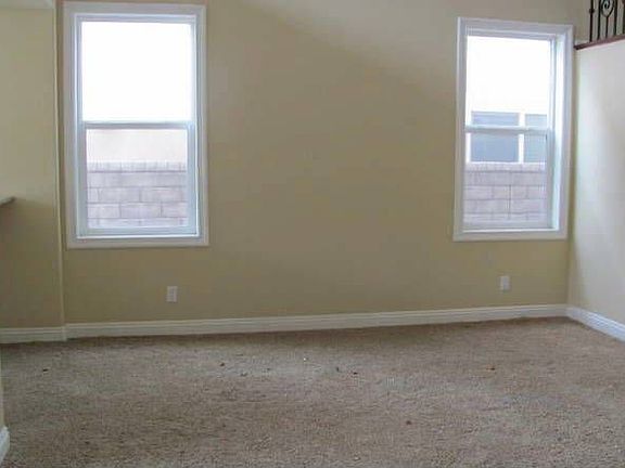 5th image of 17394 Dove Willow St