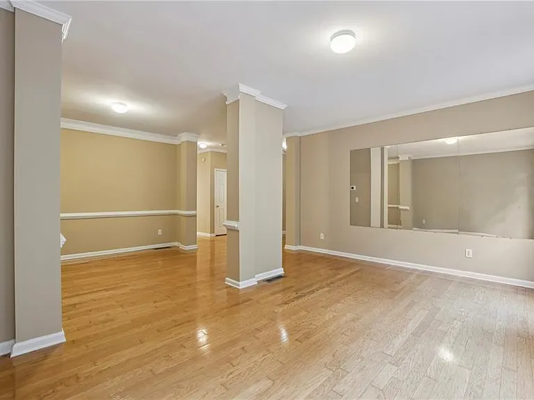 3128 Mercer University Dr — Photo 11