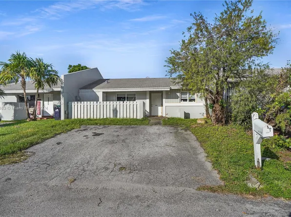 10367 SW 208th Ln, Cutler Bay, FL 33189