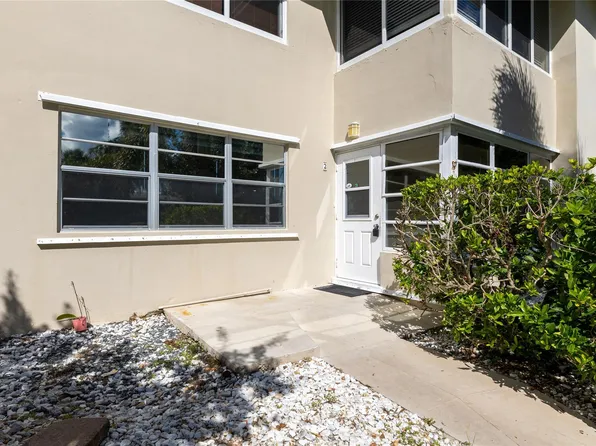 2734 NE 27th Court #2, Lighthouse Point, FL 33064