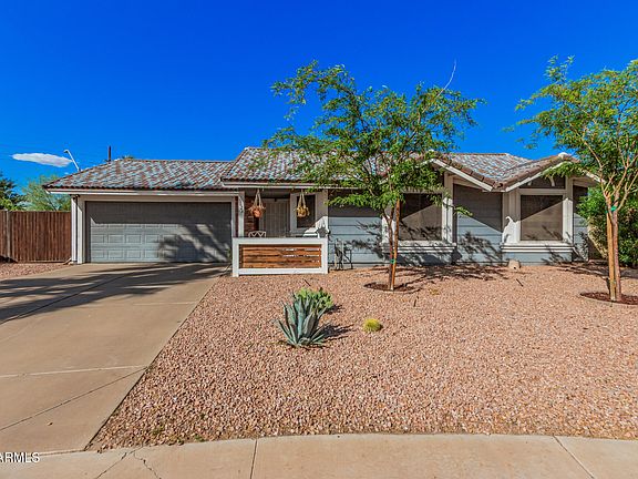2nd image of 5624 W VILLA THERESA Drive