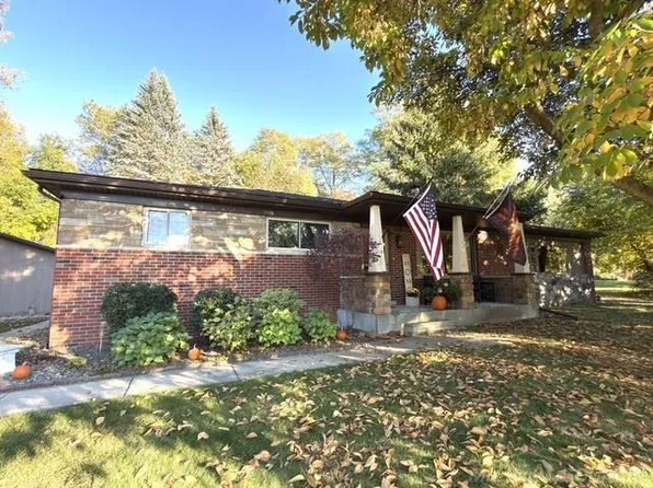 5837 Brockway Rd, Peck, MI 48466
