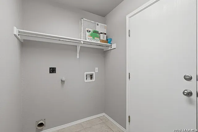 21207 Encino Ash — Photo 29