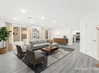 9537 Wooden Pier Way, Las Vegas, NV 89117