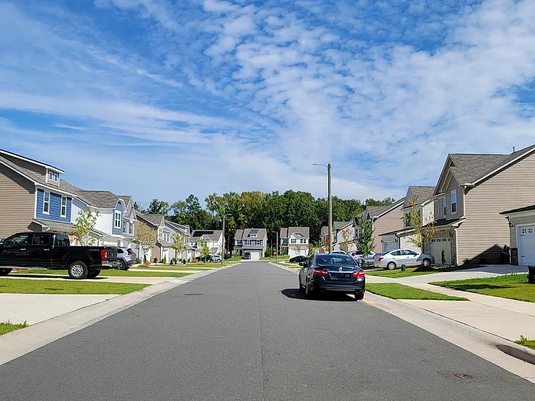 2019 Seford Dr — Photo 3