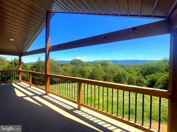 2066 Dispanet Rd, Mathias, WV 26812