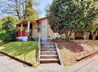 1406 NE Holman St, Portland, OR 97211