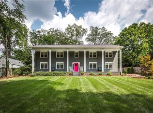 4308 Starmount Dr, Greensboro, NC 27410