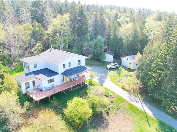 111 Porter Rd, Hampton, NB E5N 6X3