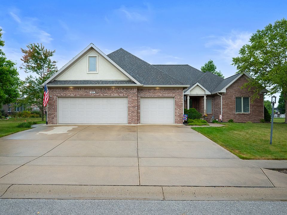 317 Hawthorne Dr, Pittsboro, IN 46167 Zillow