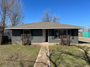 220 SW 19th St, Guthrie, OK 73044