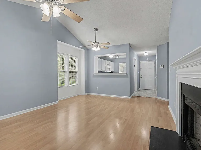 5812 Gentle Wind Dr — Photo 13