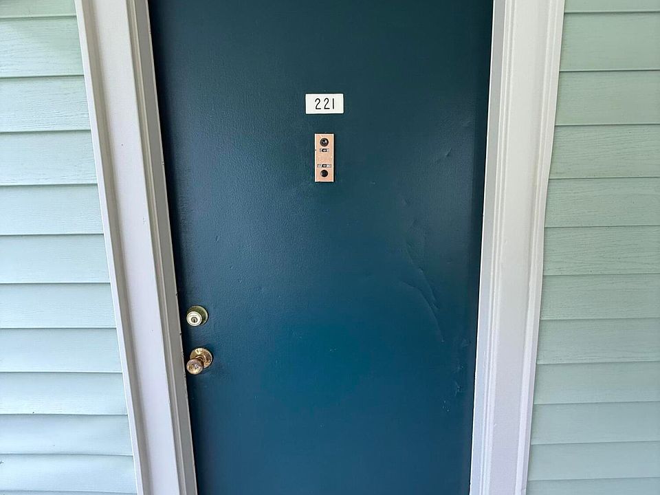 1st image of 200 High Meadows Blvd Unit 221