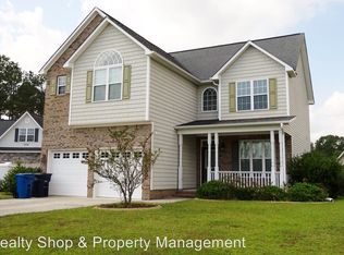 100 Kingswood Ct, Jacksonville, NC 28546