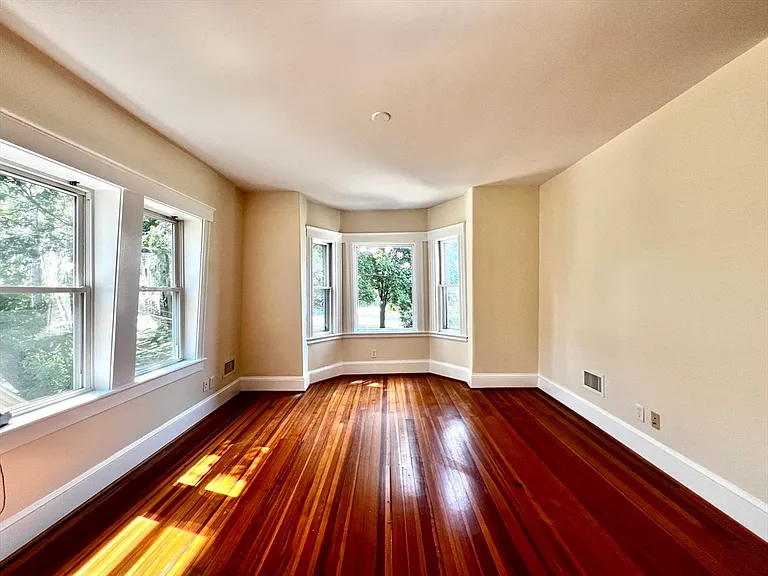 1 Fort Avenue Ter #2 — Photo 3