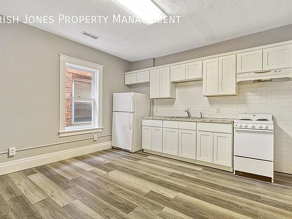 4th image of 1713 Pine Ave #4