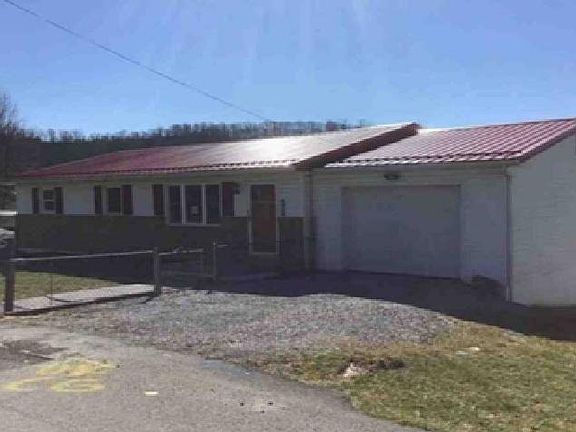 2nd image of 103 Tango Dr