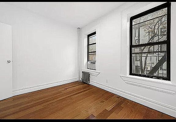 4th image of 214 E 82nd St APT 18