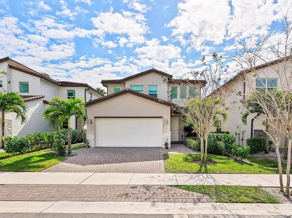 4310 Buttonwood Dr, Delray Beach, FL 33445