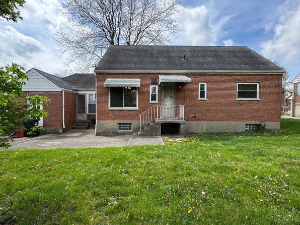 1520 Clovernoll Dr, Cincinnati, OH 45231