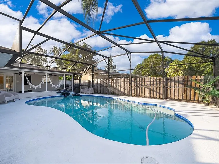 7118 Caloosa Ct — Photo 28