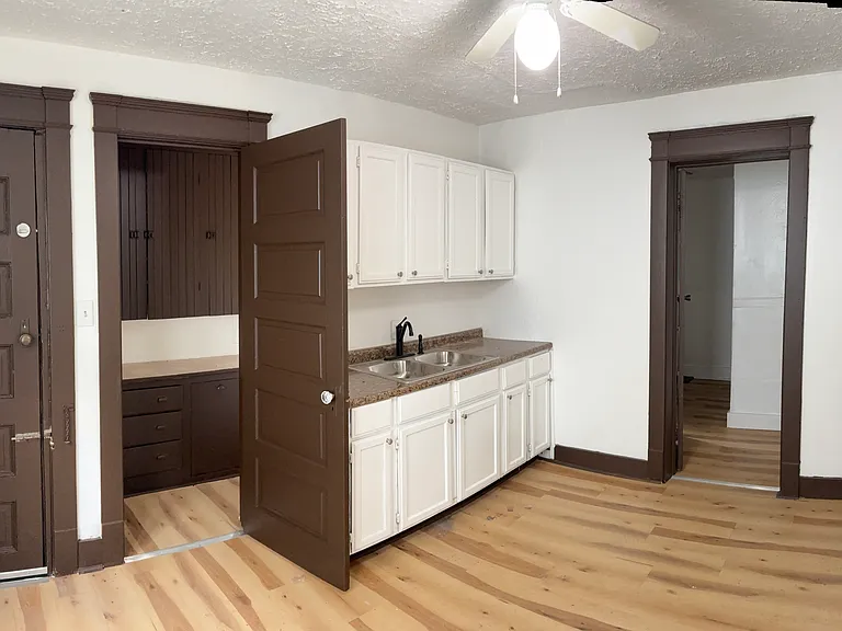 6057 Hillman Ave #2 — Photo 8