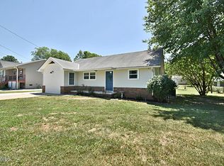 405 Cherokee Ave, Clinton, TN 37716