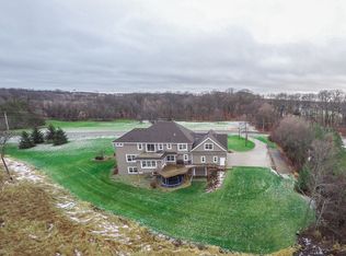 5685 Pagenkopf Rd, Maple Plain, MN 55359