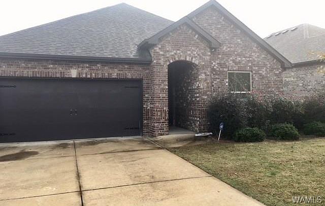 1st image of 2734 Lily Cir