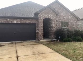 2734 Lily Cir, Northport, AL 35473