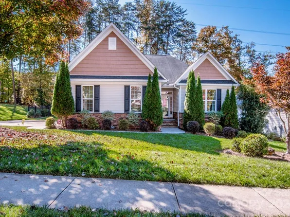 1136 Brookdale Ln, Stanley, NC 28164