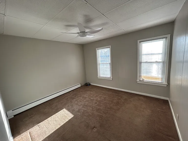 312 Harding Ave — Photo 7
