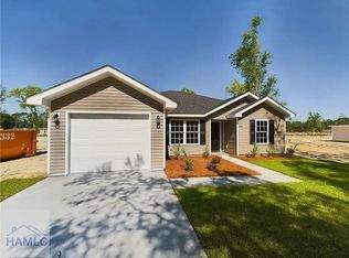 187 Ridge Rd, Jesup, GA 31545