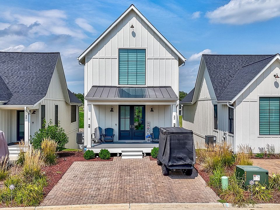 1st image of 32 Waterside Way