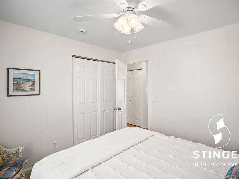 2927 Waters Edge Ct W — Photo 20