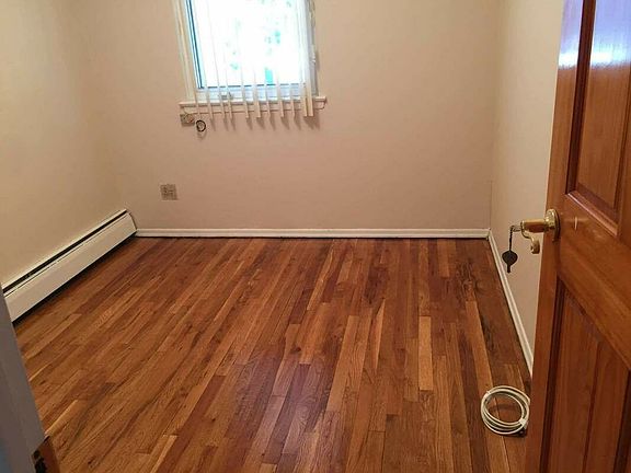 5th image of 2339 23rd St Floor 2