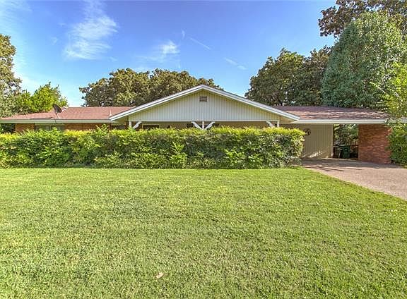 2nd image of 6212 Ravenswood Dr