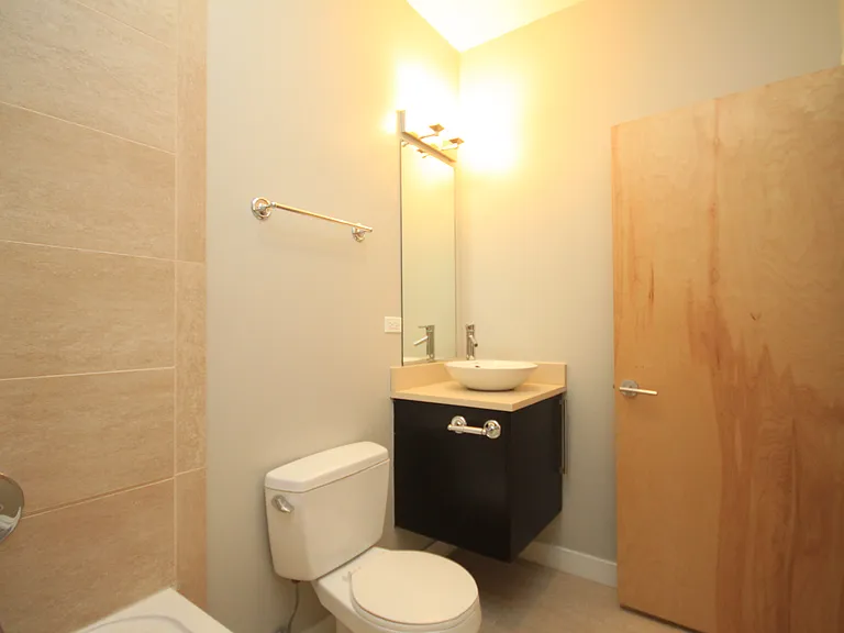 3525 N Reta Ave #1E — Photo 10