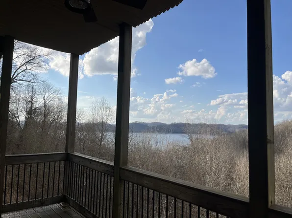 316 Floating Mill Ln, Silver Pt, TN 38582