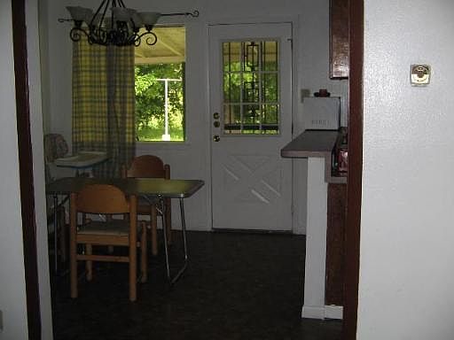 2nd image of 702 CRESTFIELD DR