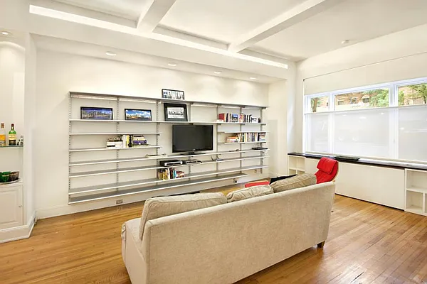 Sold by Town Residential | media 4
