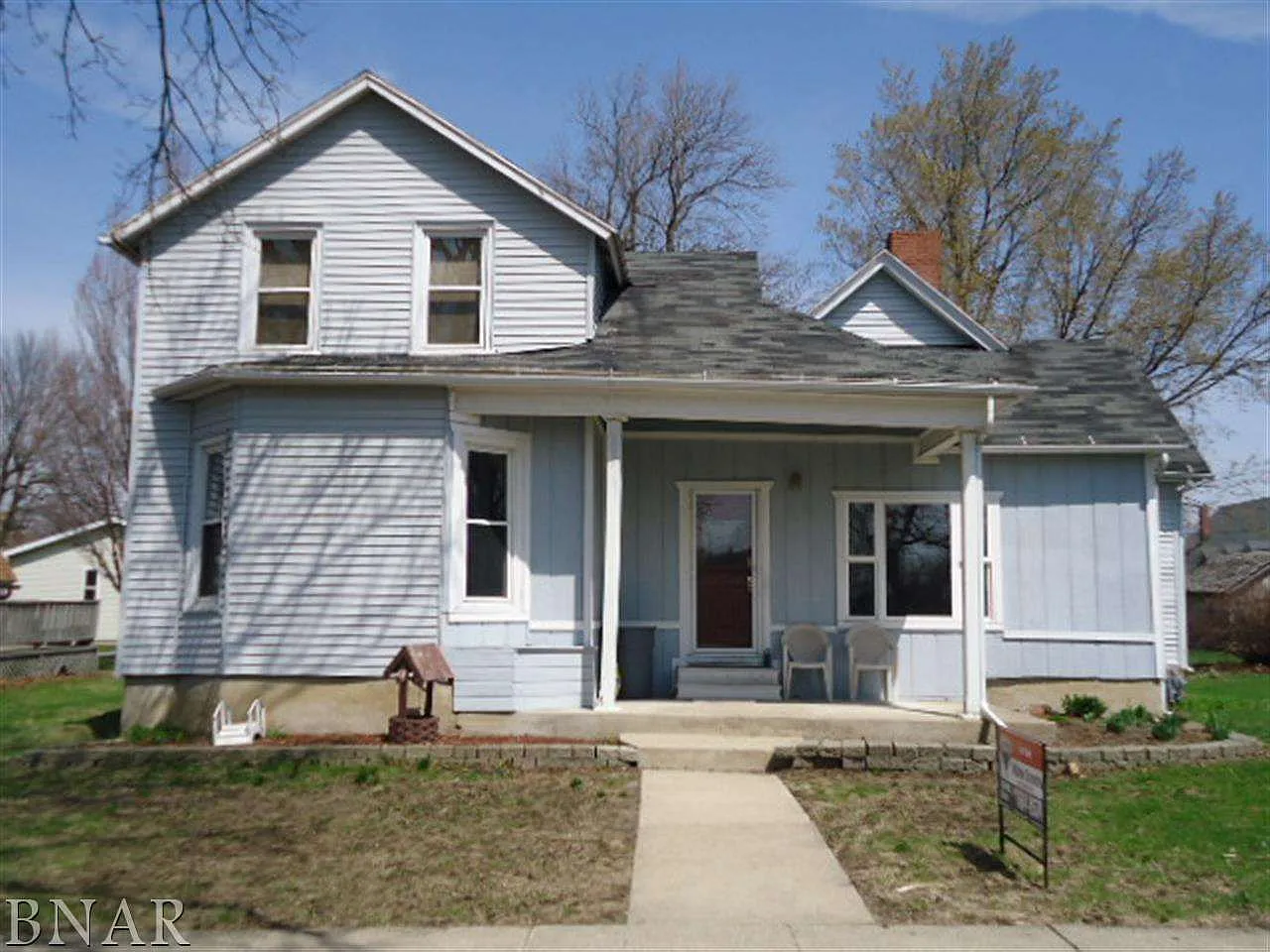 208 W 3rd St photo 1