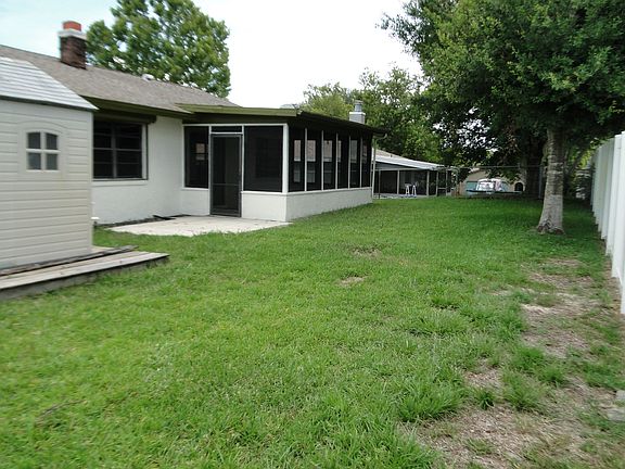 2nd image of 2535 Indian Hill Ct
