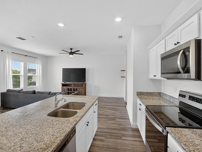1044 Kelly Fern Loop — Photo 14