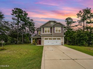98 Eaker Dr, Cameron, NC 28326