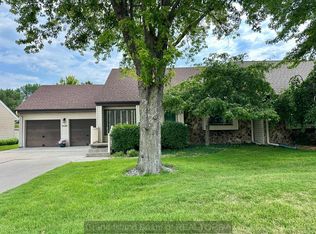 3120 W College St, Grand Island, NE 68803