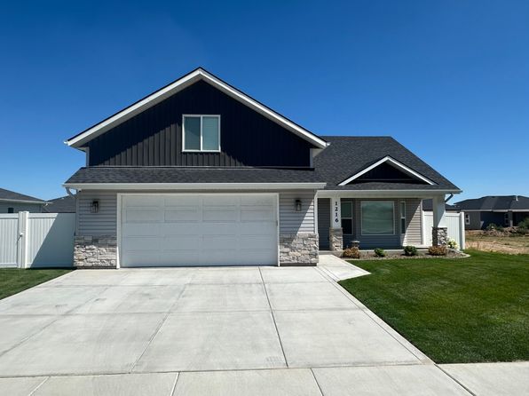1216 Crestview Dr