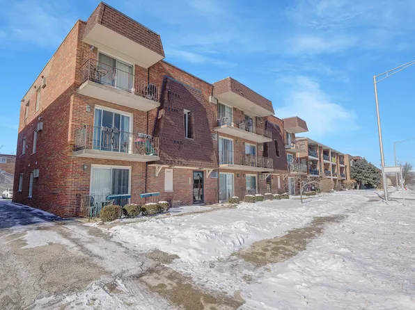 10616 S Central Ave #3S, Chicago Ridge, IL 60415