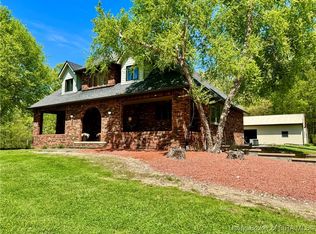 3140 S Pixley Knob Rd, Pekin, IN 47165